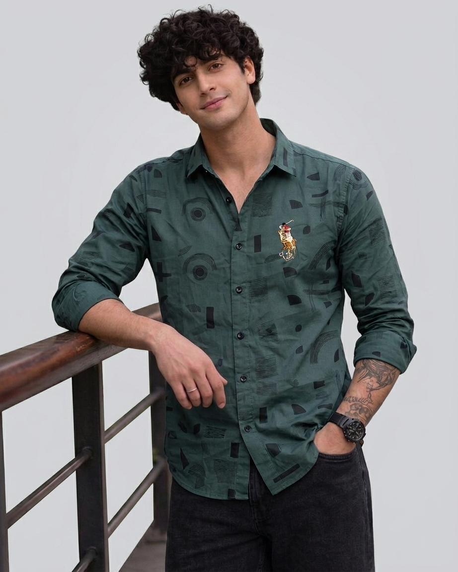 R1VAAZ Urban Aura Green Printed Shirt – Slim Fit Signature Style