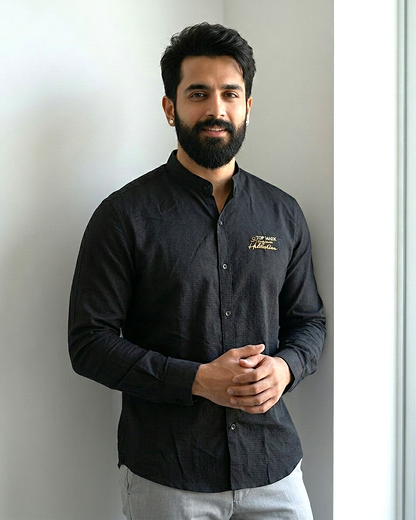 Noir Signature Chinese Collar Shirt | R1VAAZ